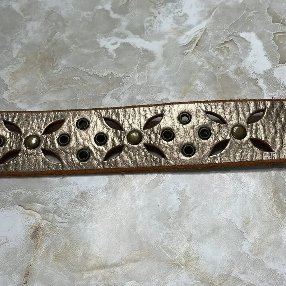 Fossil dye cut metallic leather boho belt